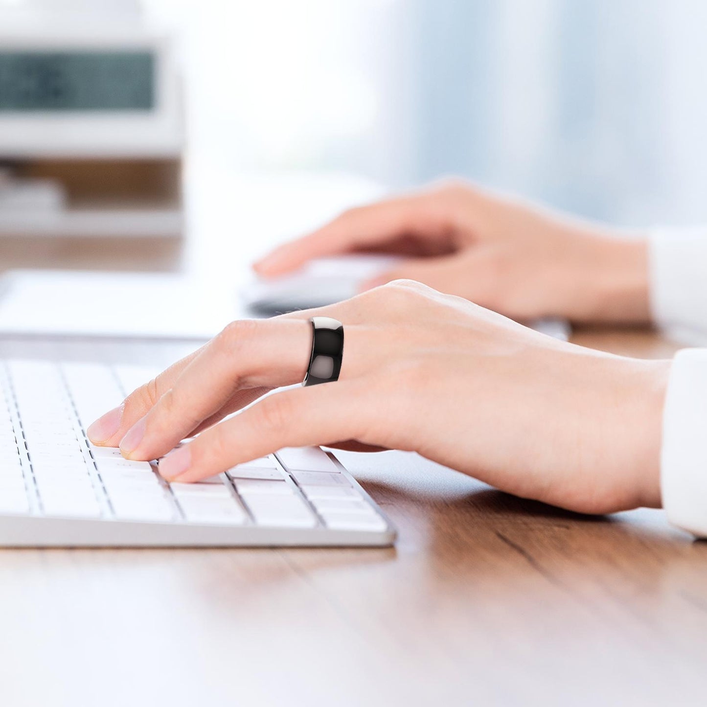 JAKCOM R4 Smart Ring